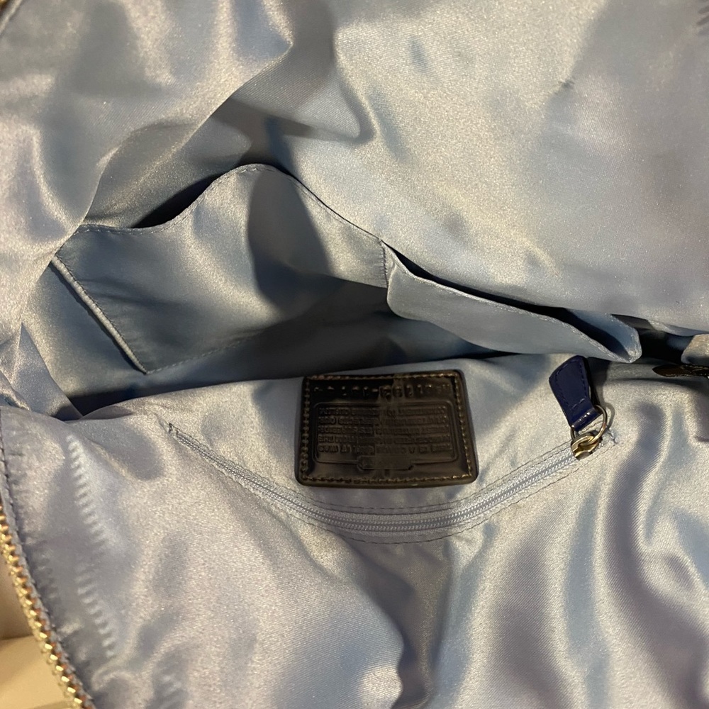 Coach Bag - Picture 5 of 6